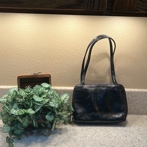 EUC Vtg HOBO International Polished Black Leather Mini Handbag - RARE FIND - Picture 2 of 16